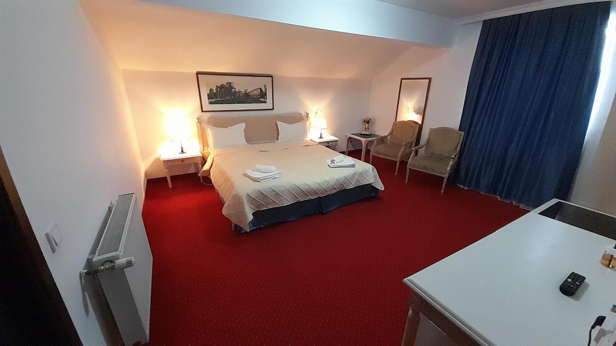 Visconti Militari Hotel บูคาเรสต์ ภายนอก รูปภาพ